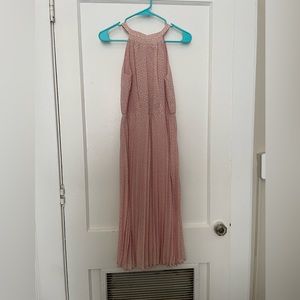 Flowy pink dress size small